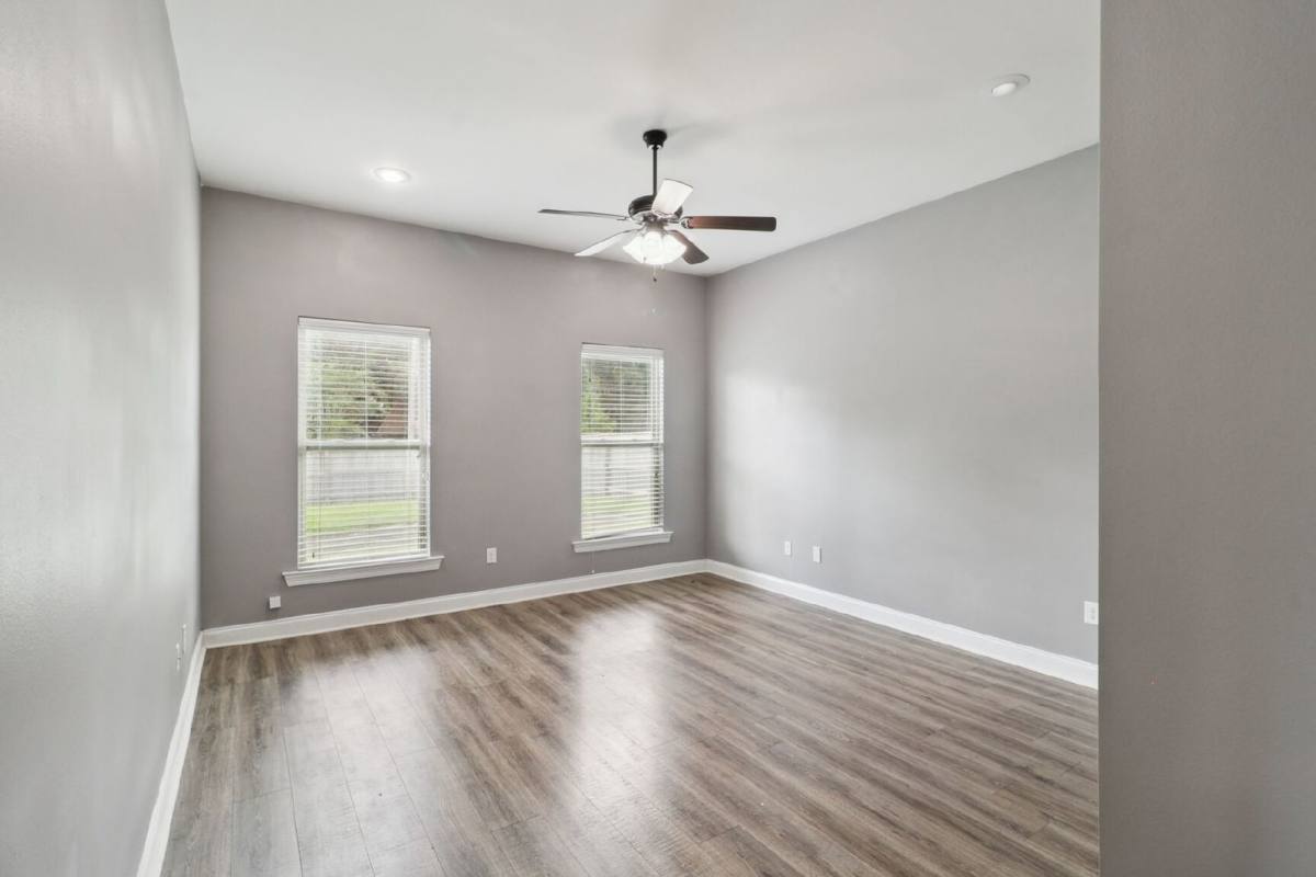 House for rent at 2213 Darlene Dr, Covington, LA 70435