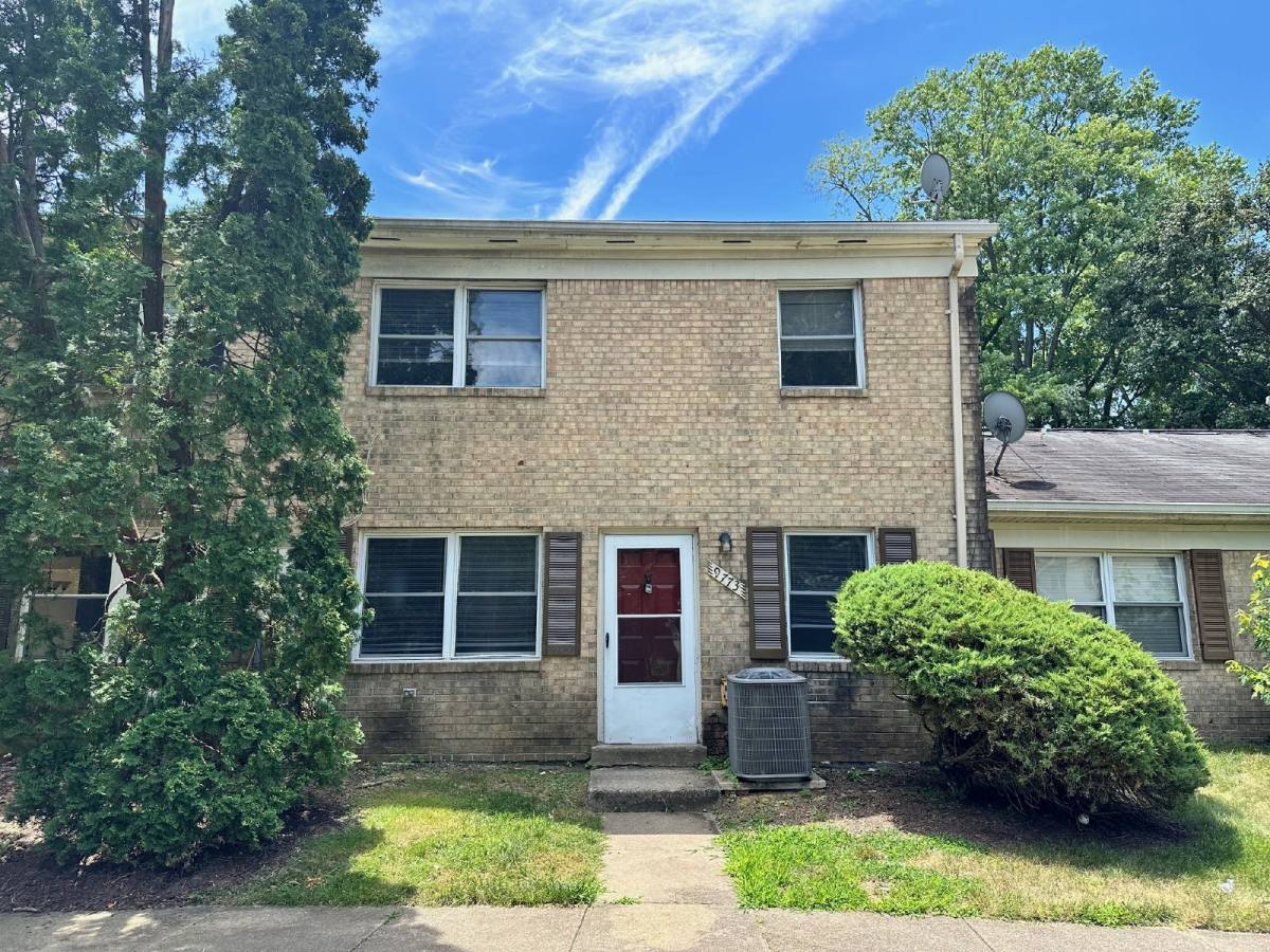 Townhouse for rent at 9773 Hagel Circle #B, Lorton, VA 22079