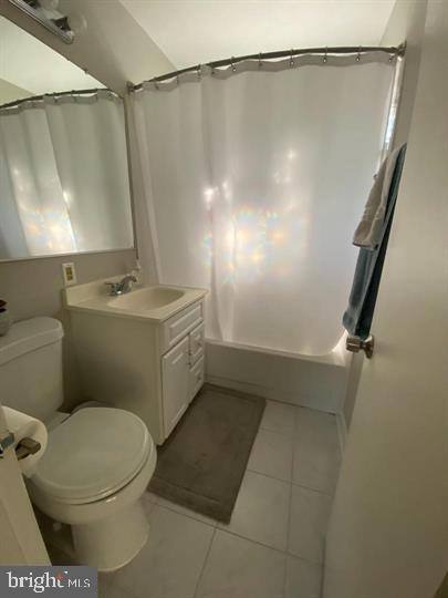 Condo for rent at 2509-D S Walter Reed Dr, Arlington, VA 22206