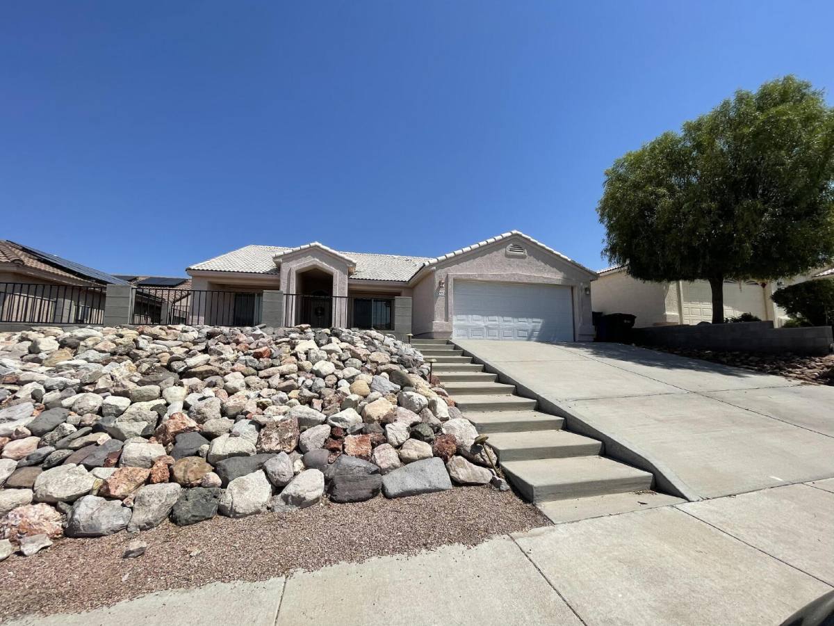 House for rent at 2375 N Ridge Ave, Bullhead City, AZ 86429