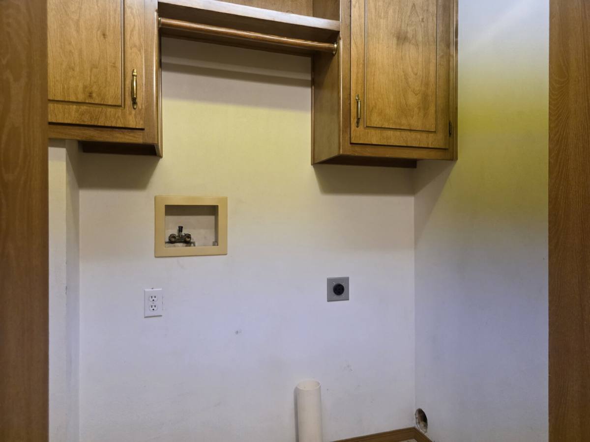 Townhouse for rent at 1600 E Tracia Lane, Appleton, WI 54911