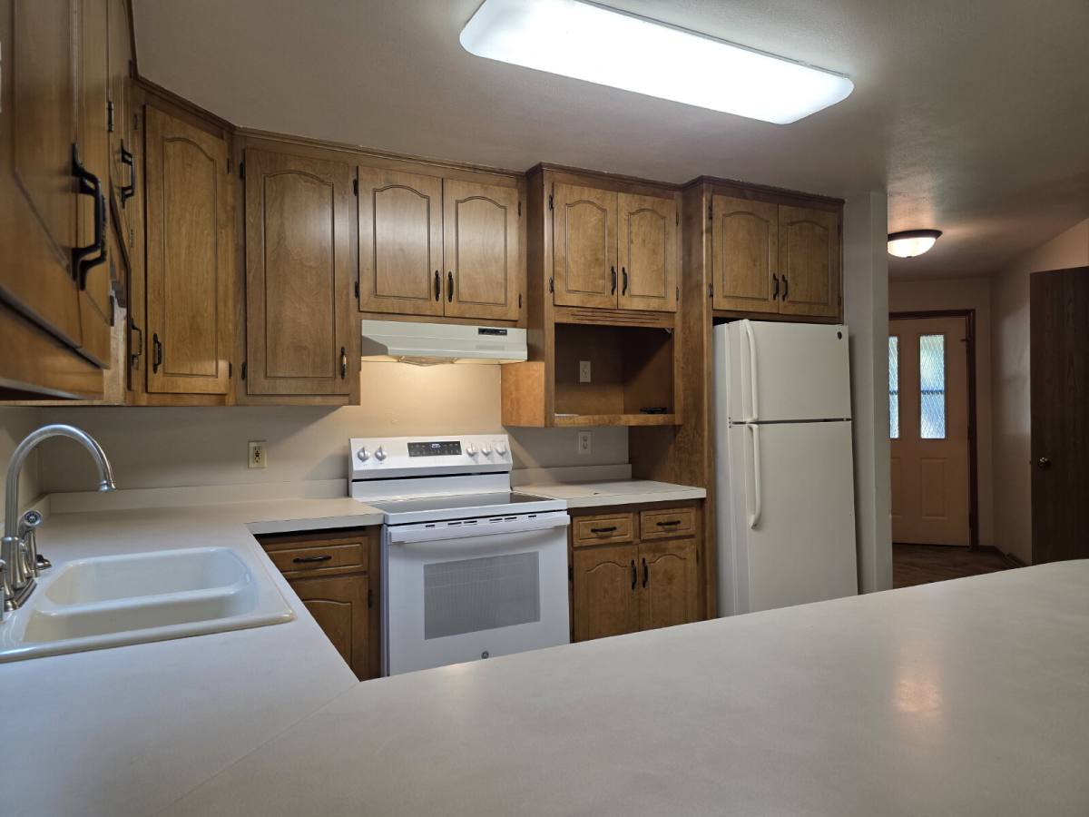 Townhouse for rent at 1600 E Tracia Lane, Appleton, WI 54911