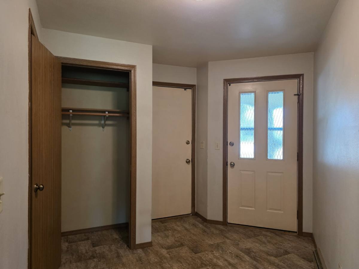 Townhouse for rent at 1600 E Tracia Lane, Appleton, WI 54911