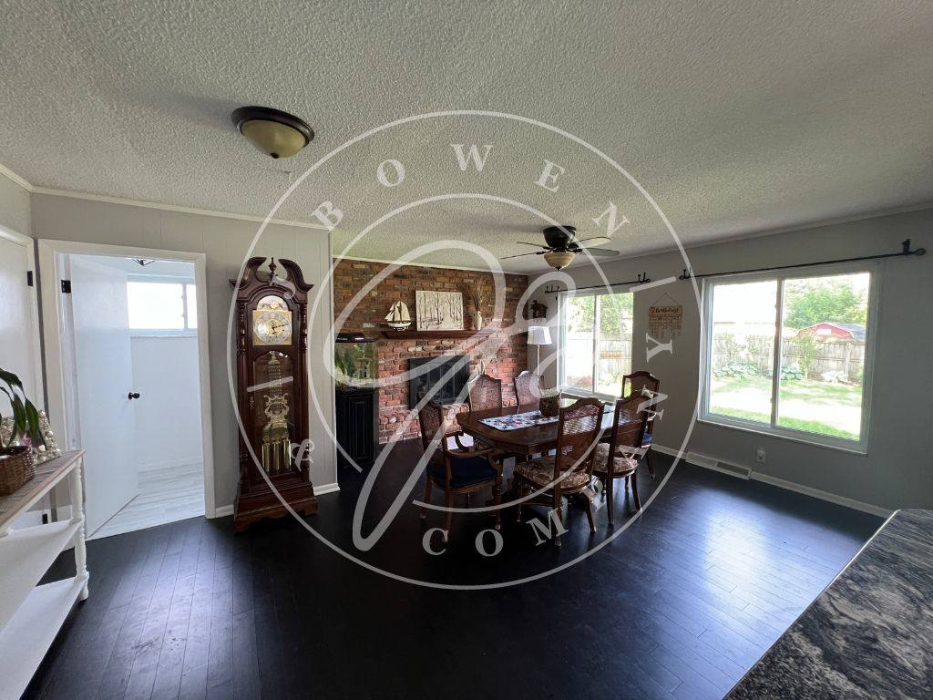 House for rent at 6016 Angleview Dr, Sylvania, OH 43560