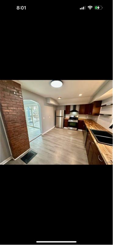 House for rent at 204 Mariposa St #PVT, Syracuse, NY 13206