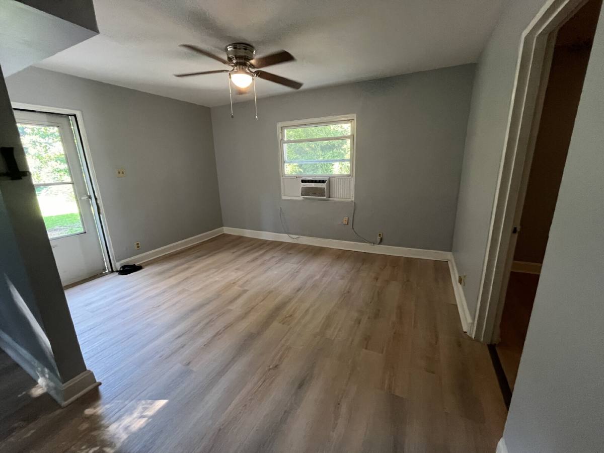 Apartment for rent at 113 Spring St #4, Kernersville, NC 27284