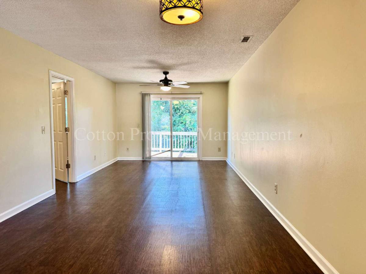 Apartment for rent at 107 Lullwater Dr #201, Wilmington, NC 28403