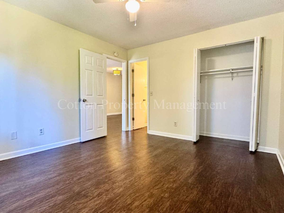 Apartment for rent at 107 Lullwater Dr #201, Wilmington, NC 28403