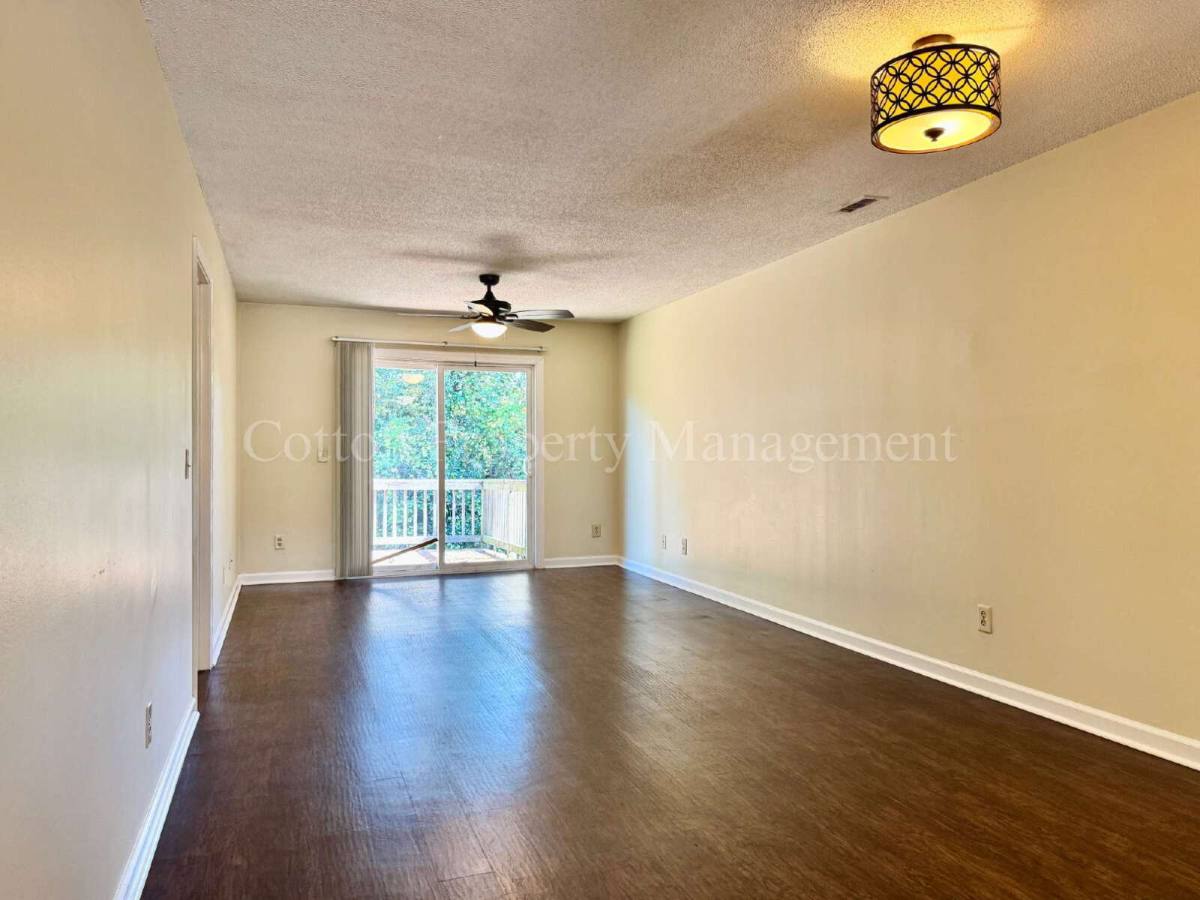 Apartment for rent at 107 Lullwater Dr #201, Wilmington, NC 28403