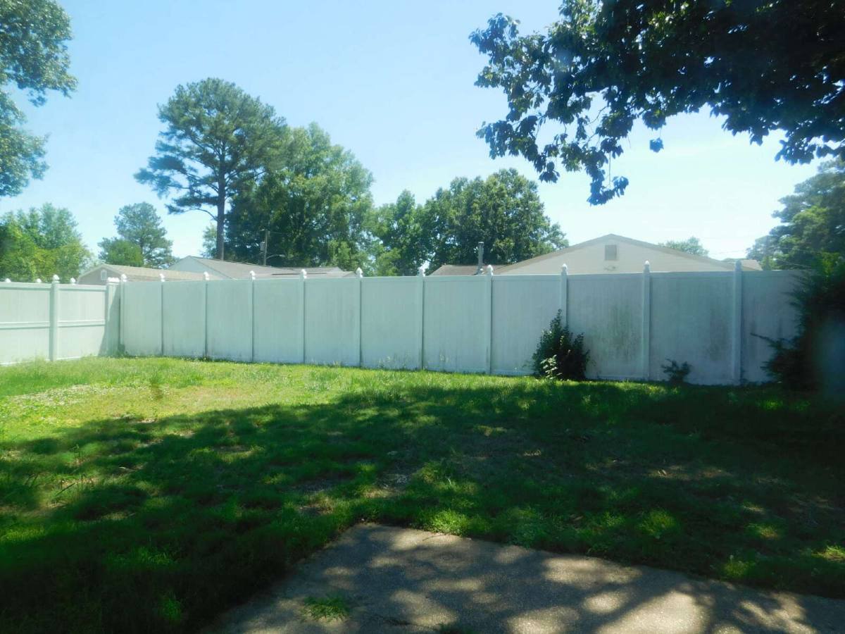 House for rent at 3825 Annie Lane, Virginia Beach, VA 23452