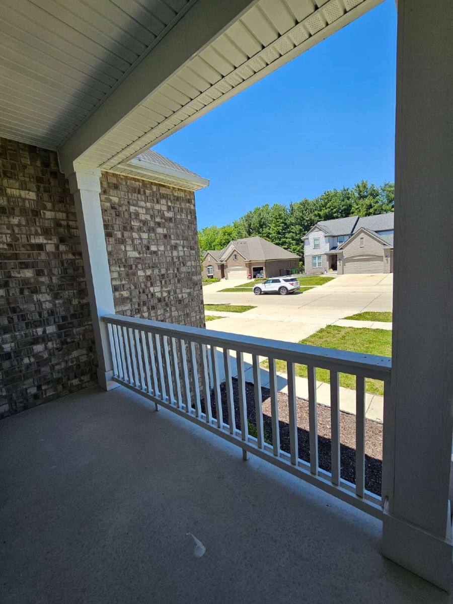 House for rent at 24778 Kabarda Dr, Macomb, MI 48042