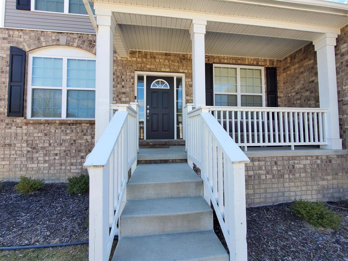 House for rent at 24778 Kabarda Dr, Macomb, MI 48042