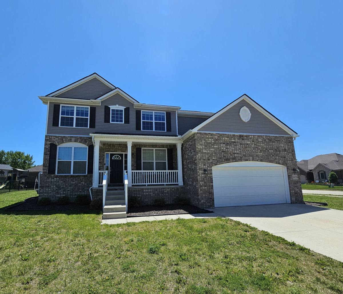 House for rent at 24778 Kabarda Dr, Macomb, MI 48042