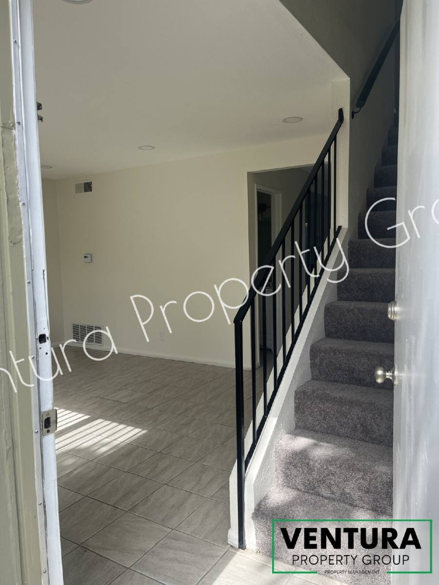 Apartment for rent at 520 S I St #3, Oxnard, CA 93033