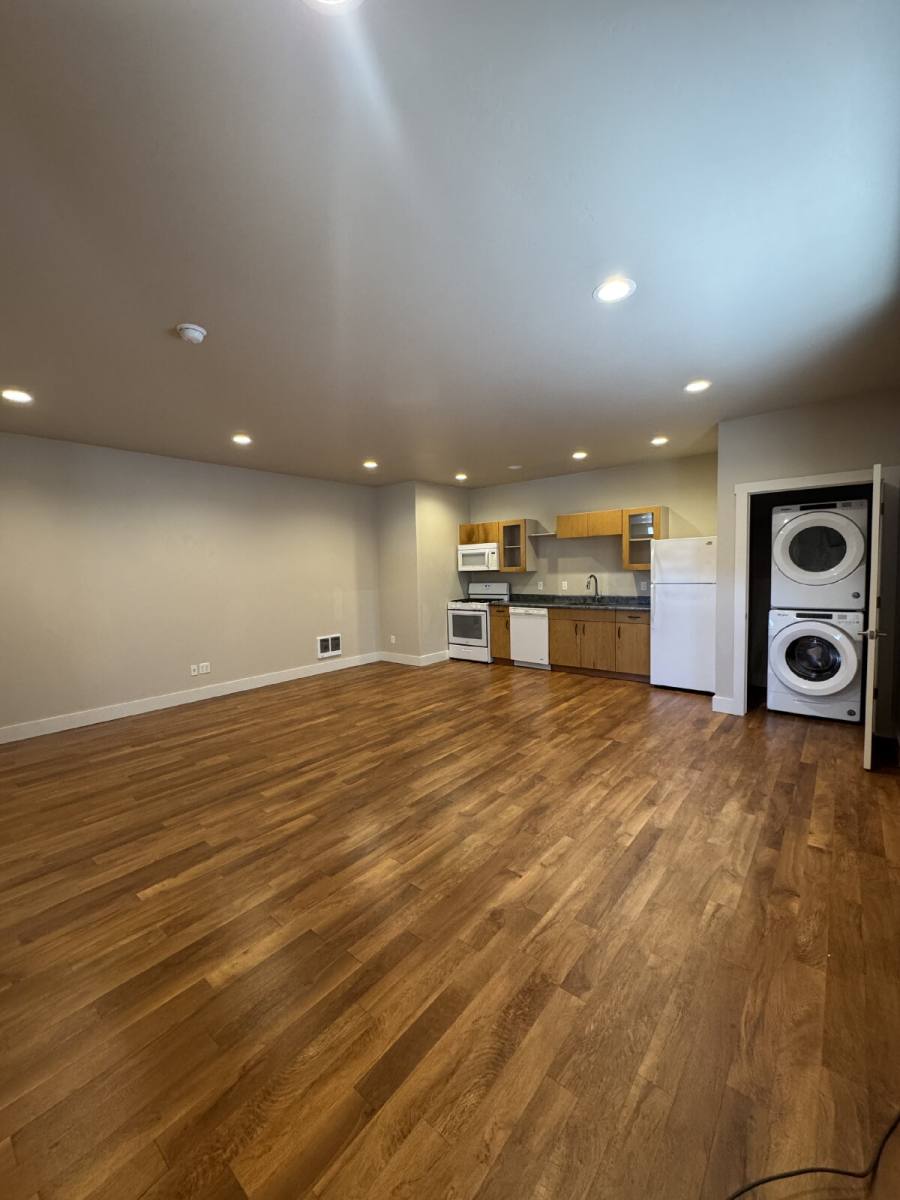 Apartment for rent at 219 Lincoln St, Lander, WY 82520