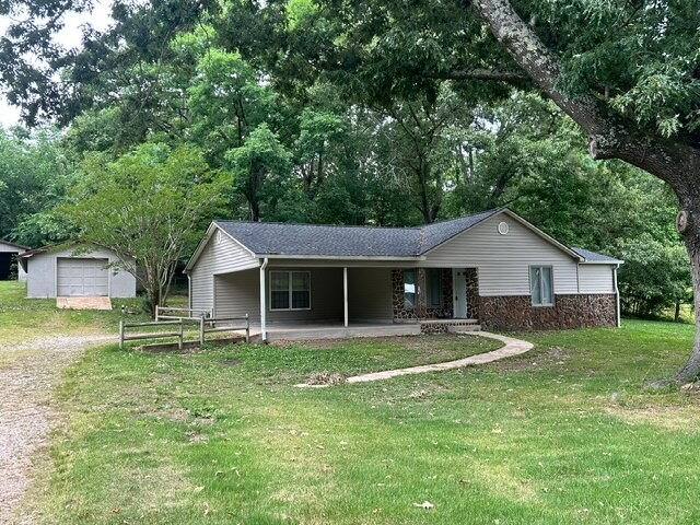 House for rent at 405 New Hope Rd, Big Sandy, TN 38221