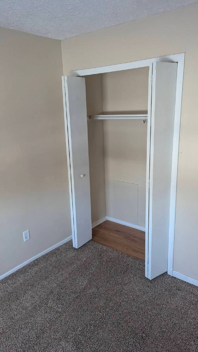 Apartment for rent at 721 Peachtree Place, Mason, MI 48854