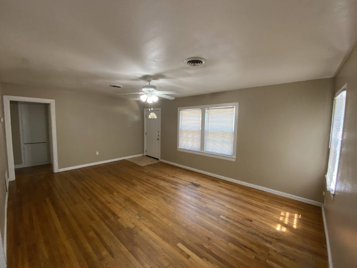Townhouse for rent at 2520 27th St, Lubbock, TX 79410