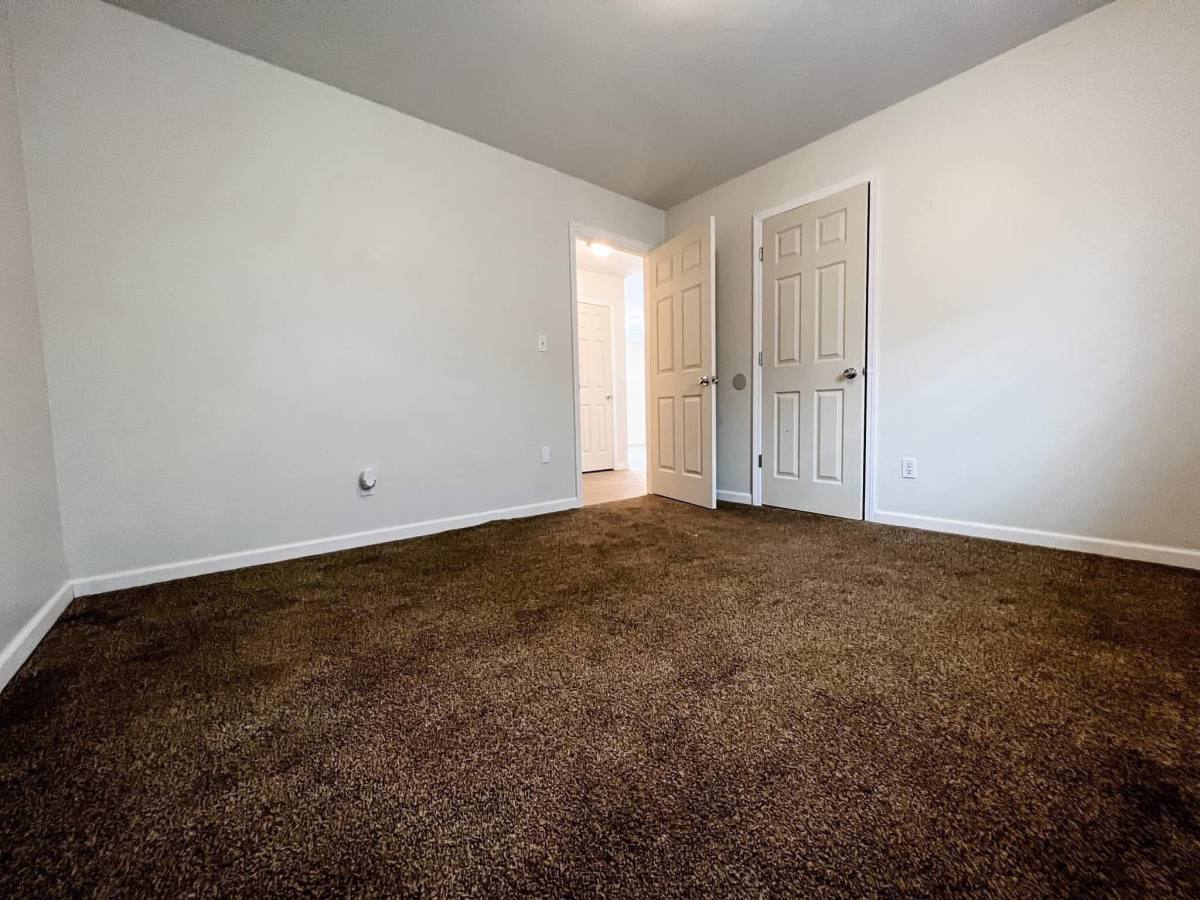 Apartment for rent at 303 SE 3rd #A, Hoxie, AR 72433