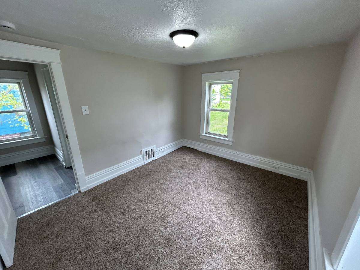 House for rent at 109 Kent Court, Akron, OH 44305