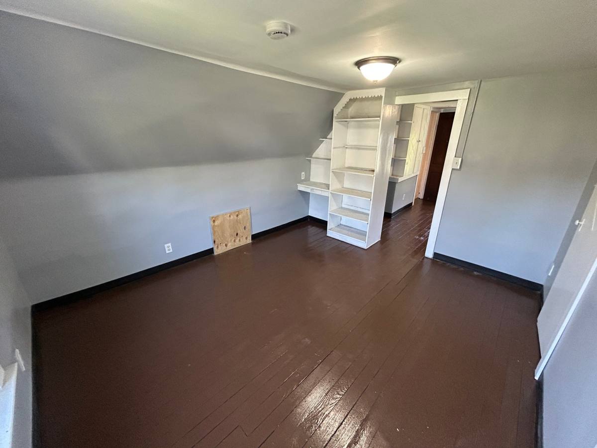 House for rent at 11220 Primrose Ave, Cleveland, OH 44108