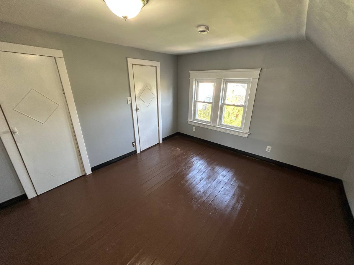 House for rent at 11220 Primrose Ave, Cleveland, OH 44108