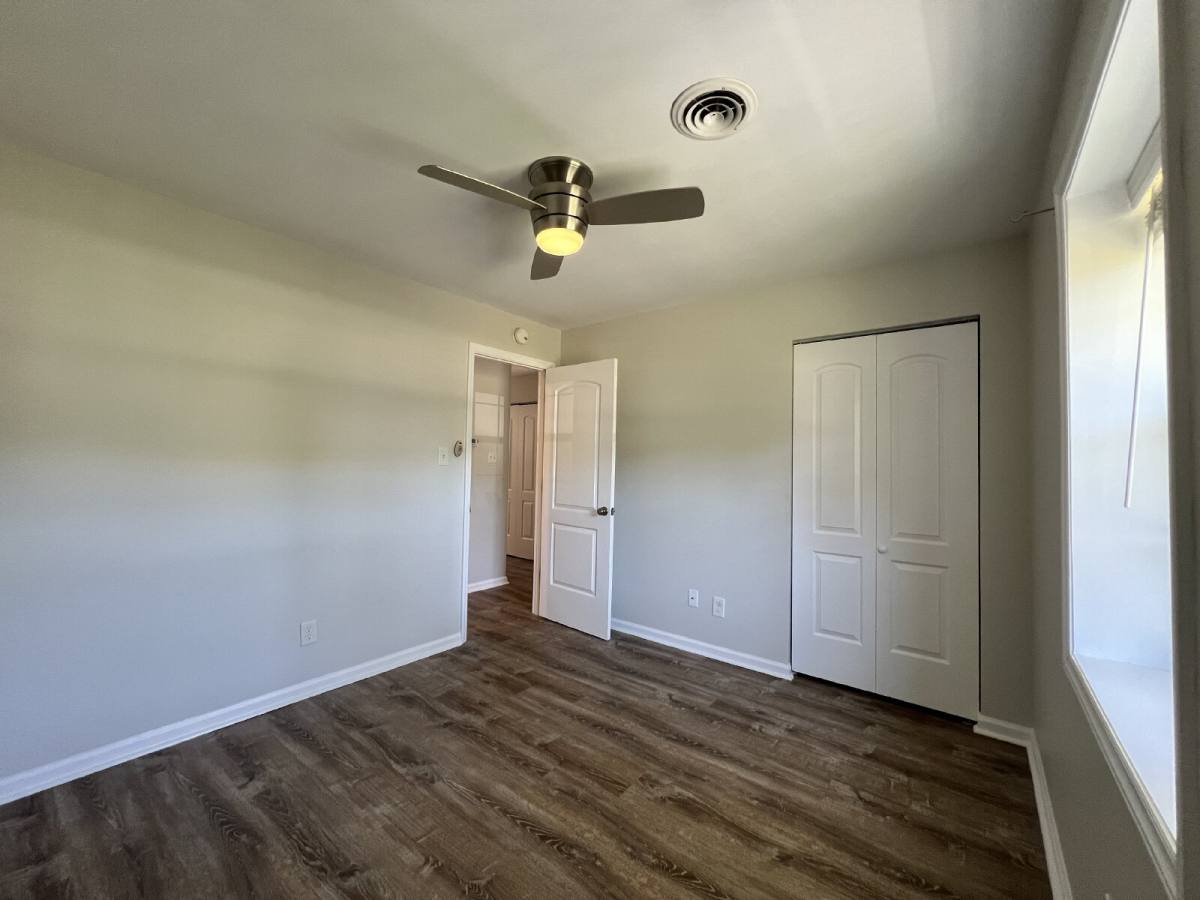 House for rent at 1093 Harbor Dr SW, Calabash, NC 28467