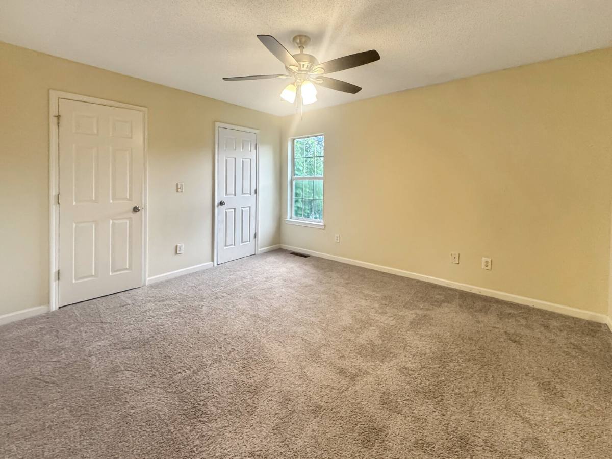 House for rent at 4031 Oliver Dr, Gainesville, GA 30506