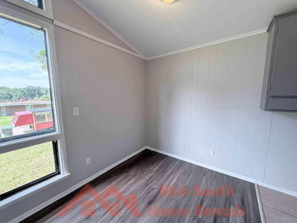 House for rent at 2298 Dells Ave, Memphis, TN 38127