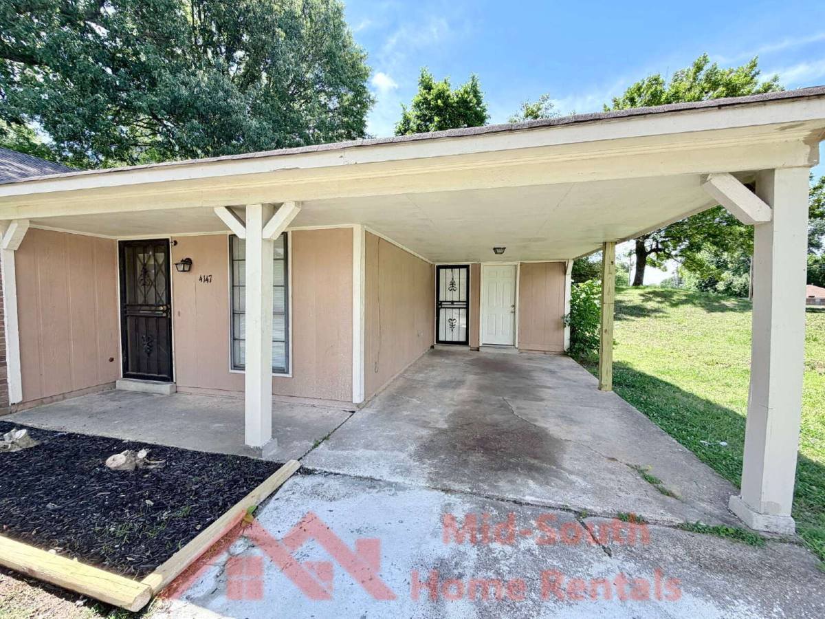 House for rent at 4147 Hallview Dr, Memphis, TN 38128