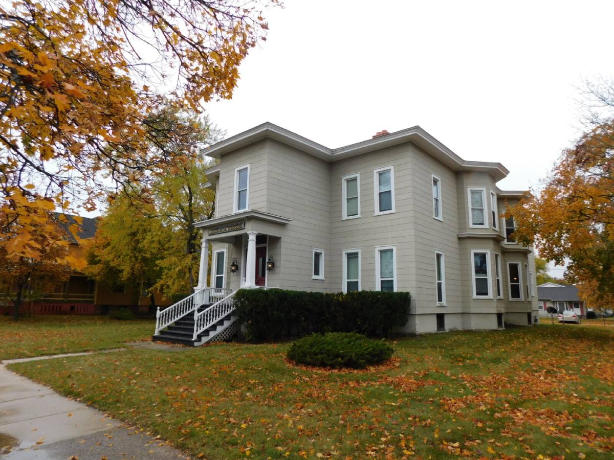 Apartment for rent at 1805 Military St #6, Port Huron, MI 48060