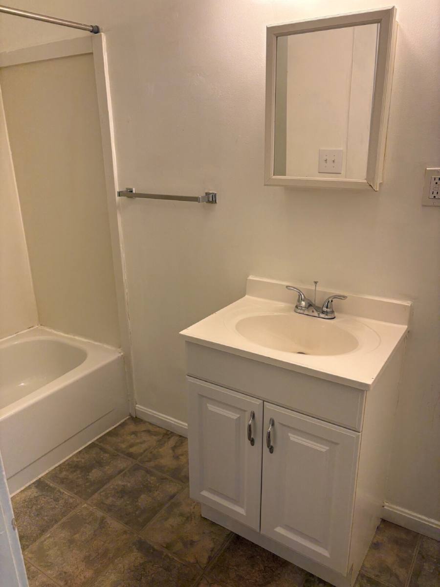 Apartment for rent at 1805 Military St #6, Port Huron, MI 48060