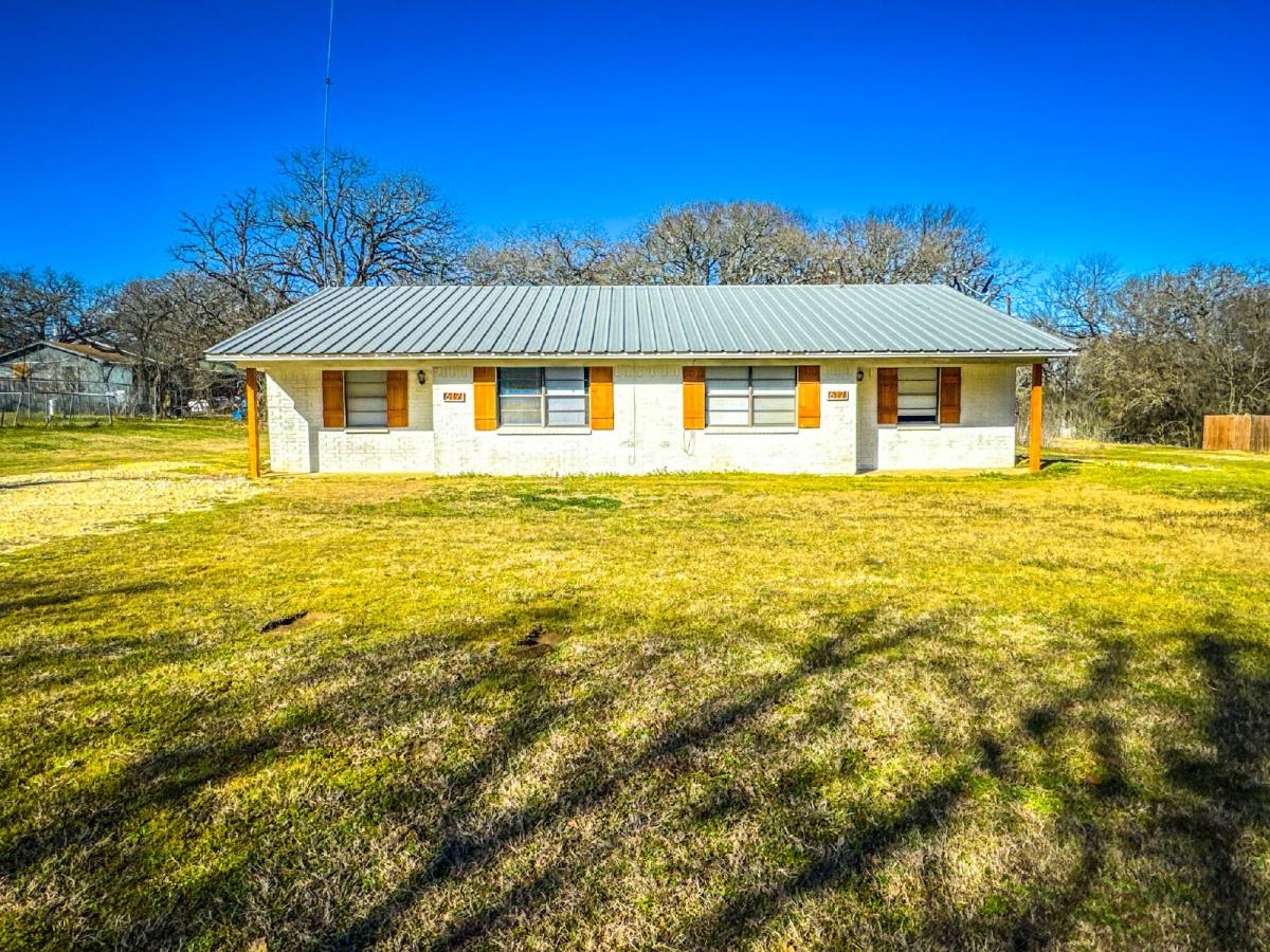 Apartment for rent at 617 County Rd 805A #1, Cleburne, TX 76031