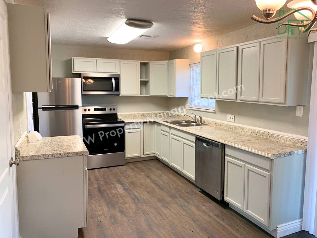 House for rent at 2709 NW Hilltop Dr, Lawton, OK 73507