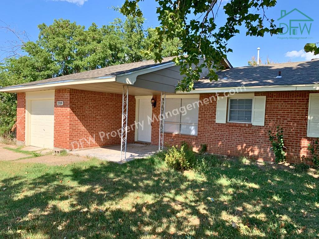 House for rent at 2709 NW Hilltop Dr, Lawton, OK 73507