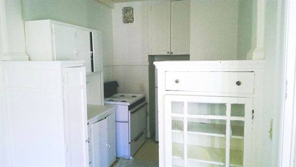 Apartment for rent at 10 Ferris St #HIGHLA, Highland Park, MI 48203