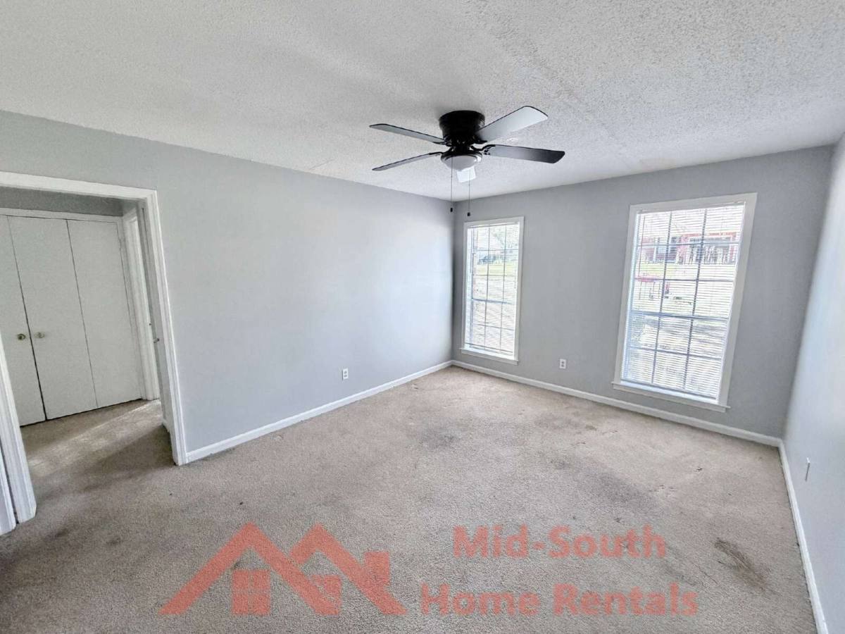 Townhouse for rent at 4016 Socorro Dr, Memphis, TN 38128
