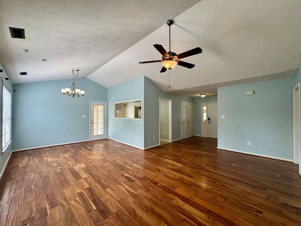House for rent at 470 Rushmore Court, Raeford, NC 28376