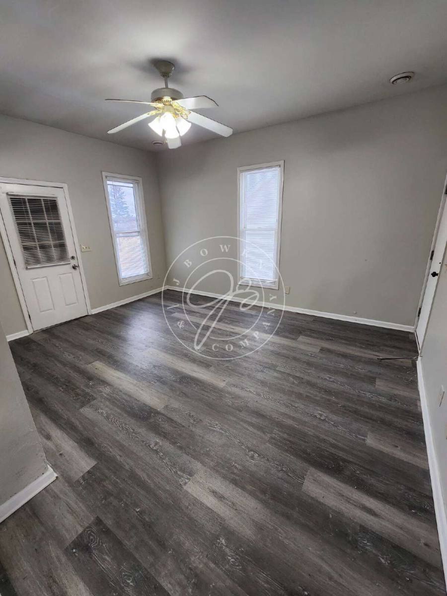 Townhouse for rent at 1465 Milburn Ave 1 2 #1, Toledo, OH 43606