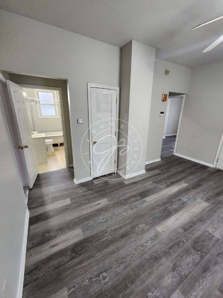 Townhouse for rent at 1465 Milburn Ave 1 2 #1, Toledo, OH 43606