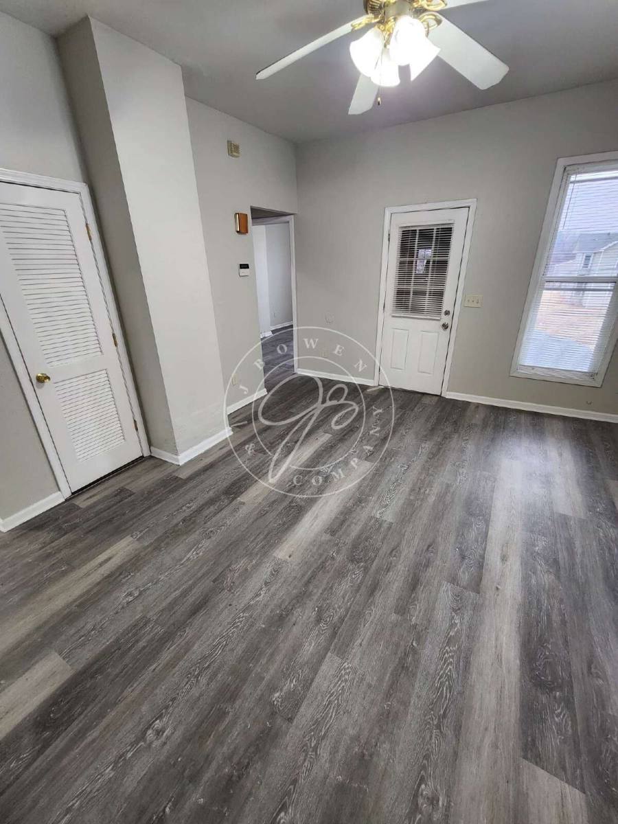 Townhouse for rent at 1465 Milburn Ave 1 2 #1, Toledo, OH 43606