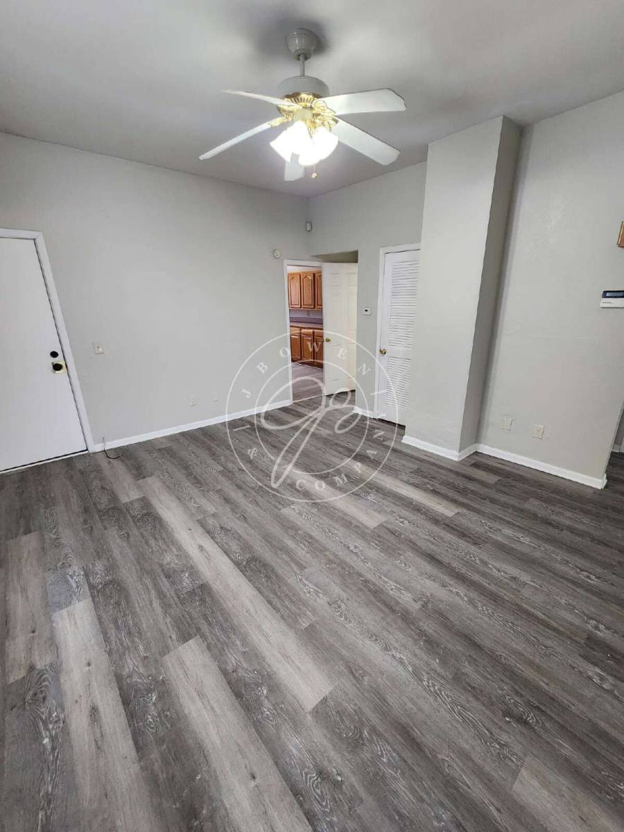Townhouse for rent at 1465 Milburn Ave 1 2 #1, Toledo, OH 43606