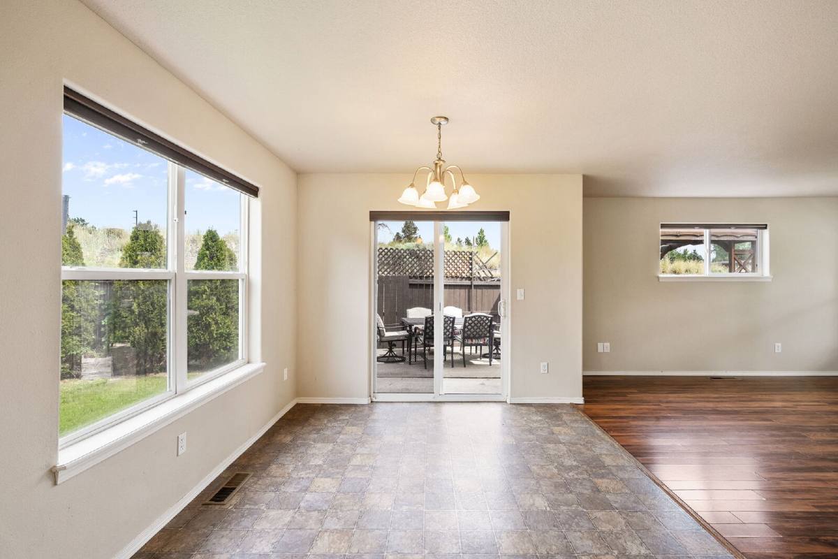 House for rent at 61095 Borden Dr, Bend, OR 97702