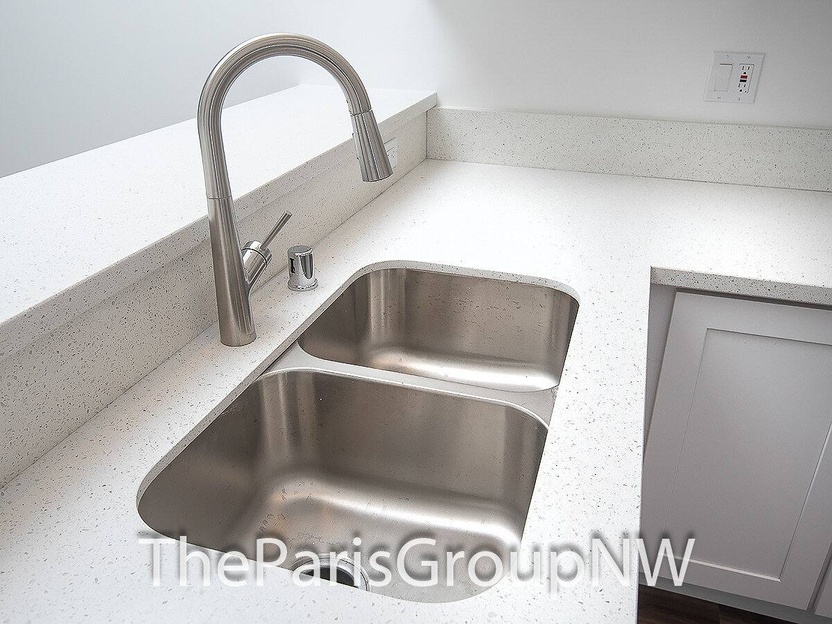Apartment for rent at 3108 NE 145th St #102, Seattle, WA 98155