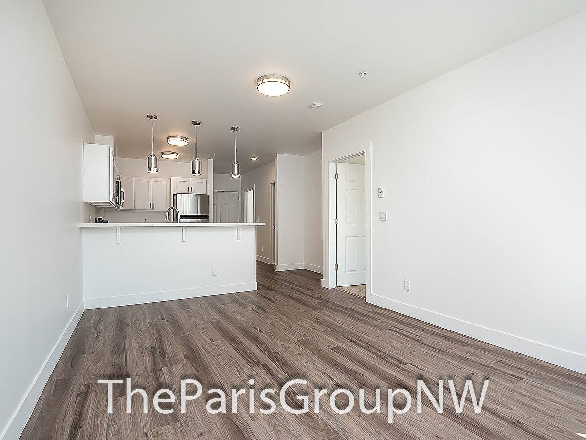 Apartment for rent at 3108 NE 145th St #304, Seattle, WA 98155