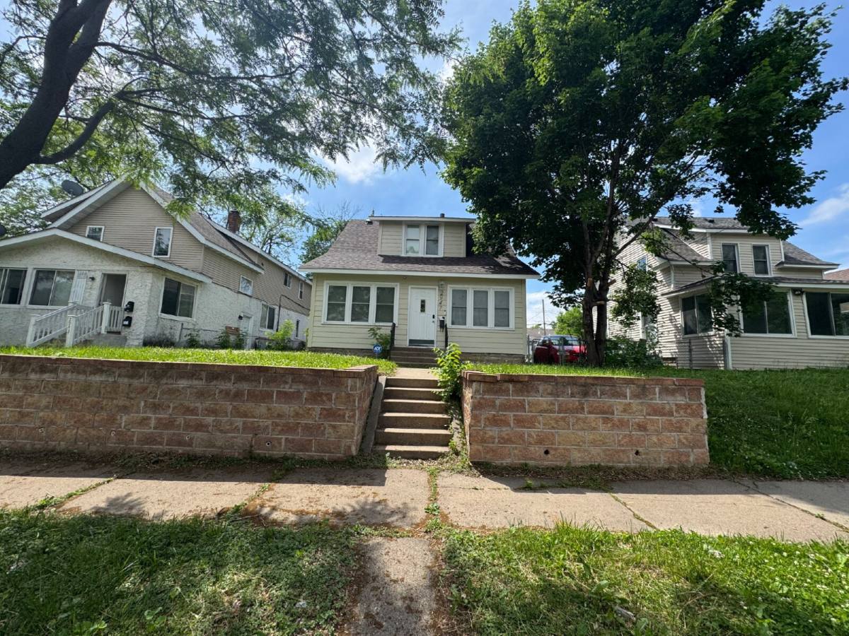 House for rent at 2947 Morgan Ave N, Minneapolis, MN 55411