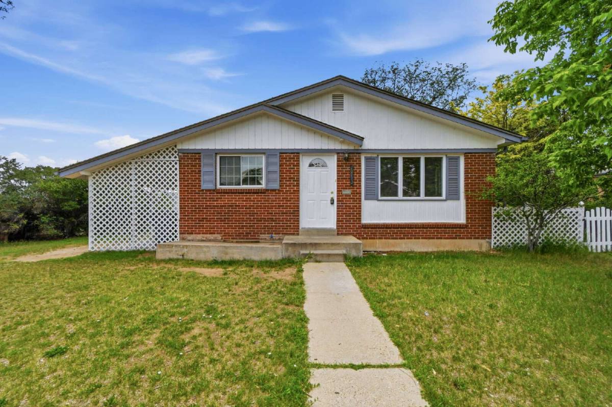 House for rent at 10712 Loren Lane, Denver, CO 80233