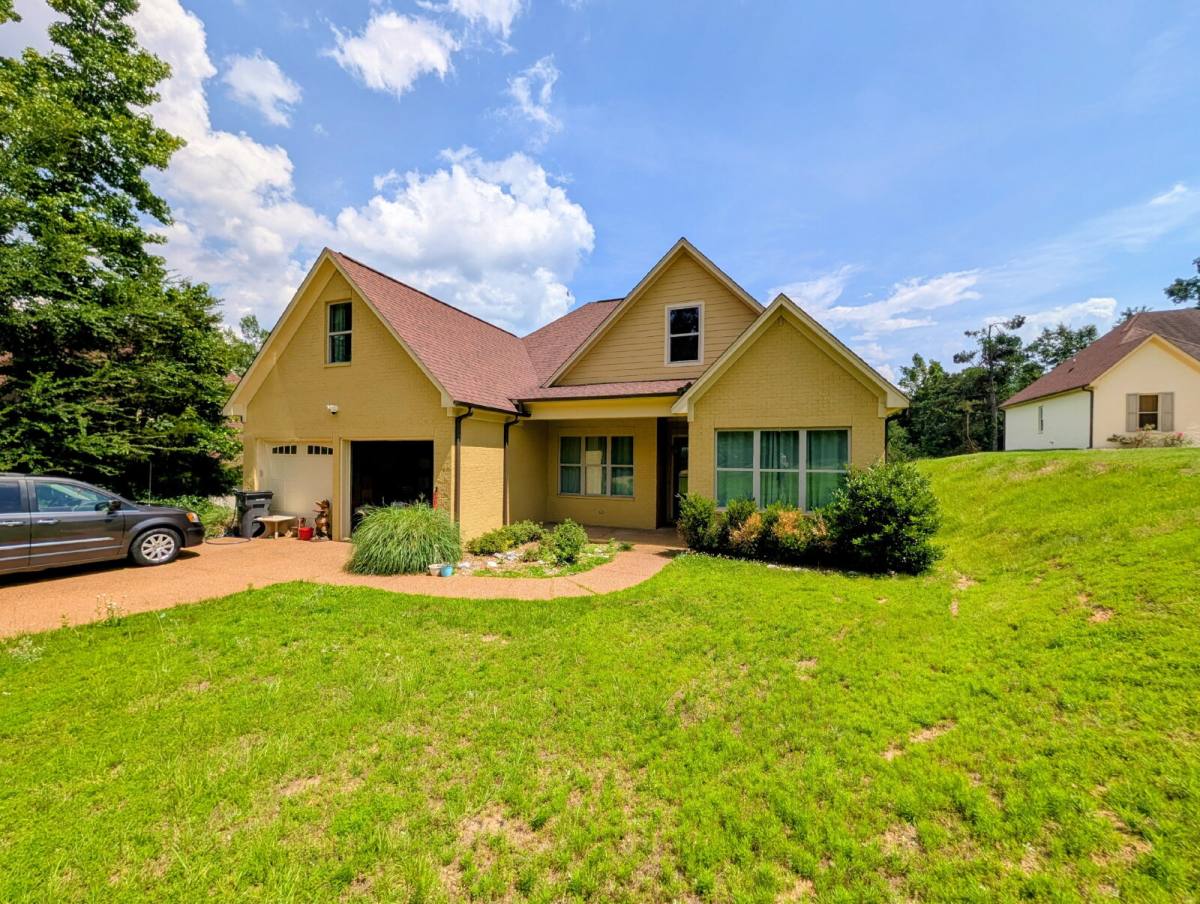 House for rent at 68 County Rd #409, Oxford, MS 38655
