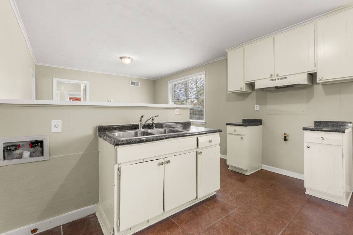 House for rent at 2969 Danville Rd, Memphis, TN 38118