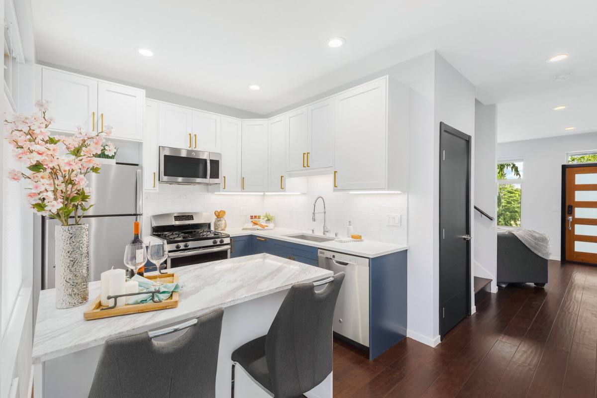 Townhouse for rent at 2608 S Judkins St, Seattle, WA 98144